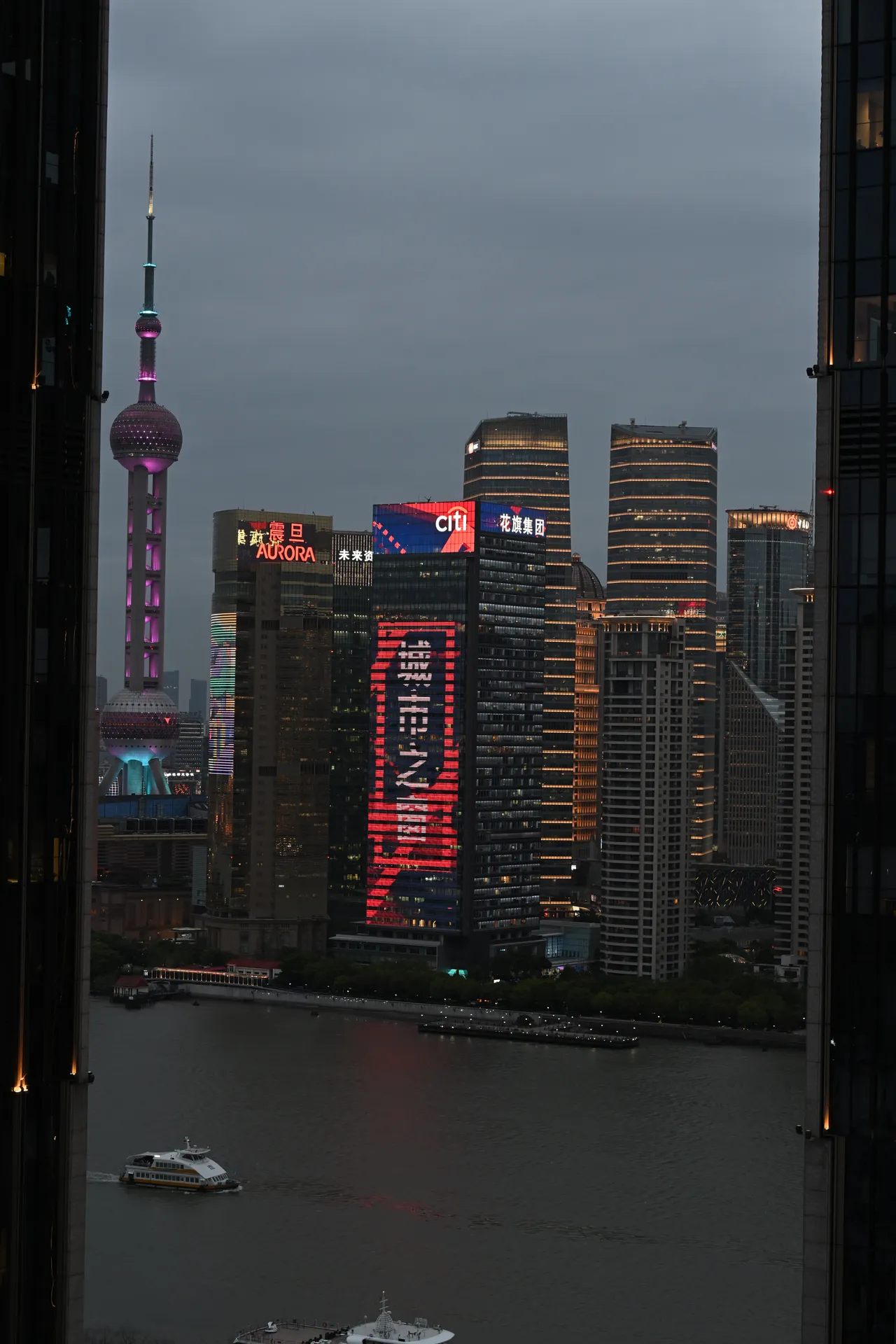 上海夜景 · 24